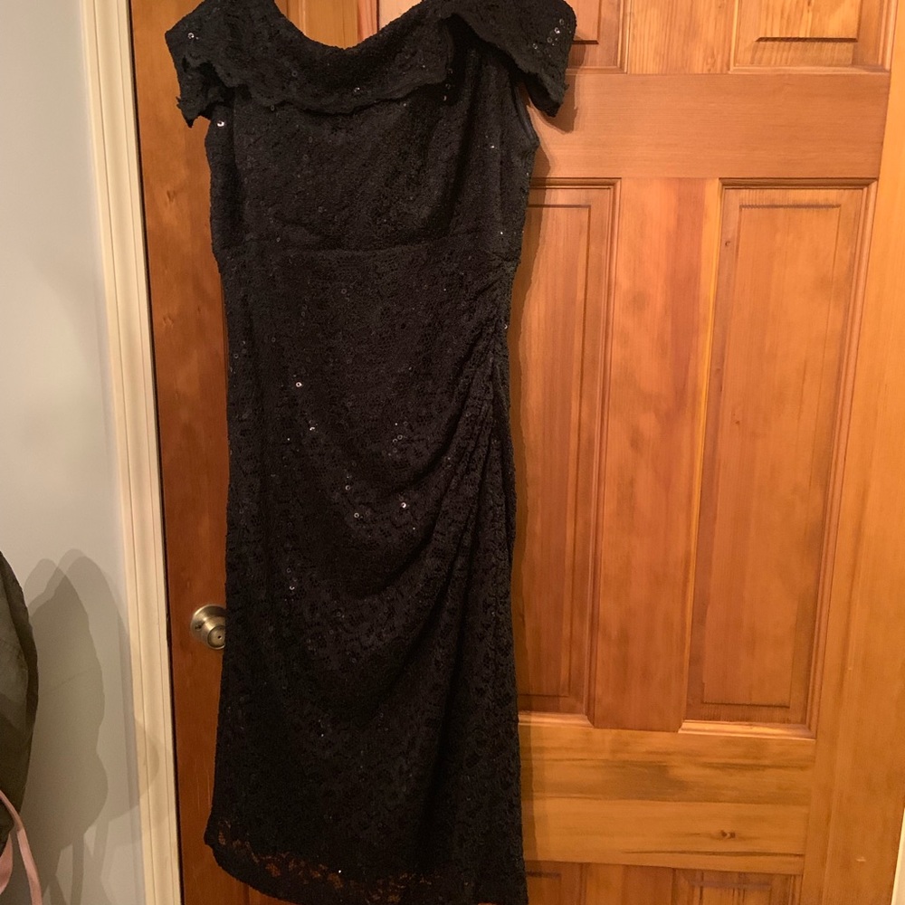 Black fitted Homecoming Dress size 14 R&M Richards